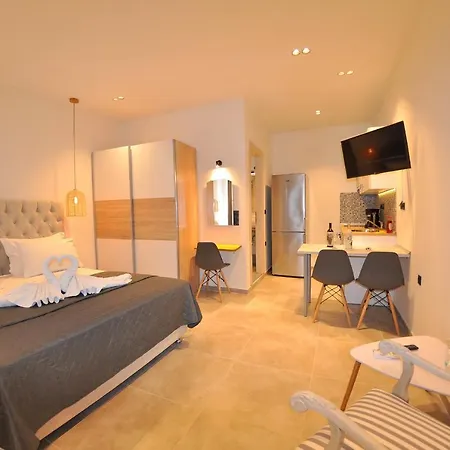 Hill Apartmán Pelekas